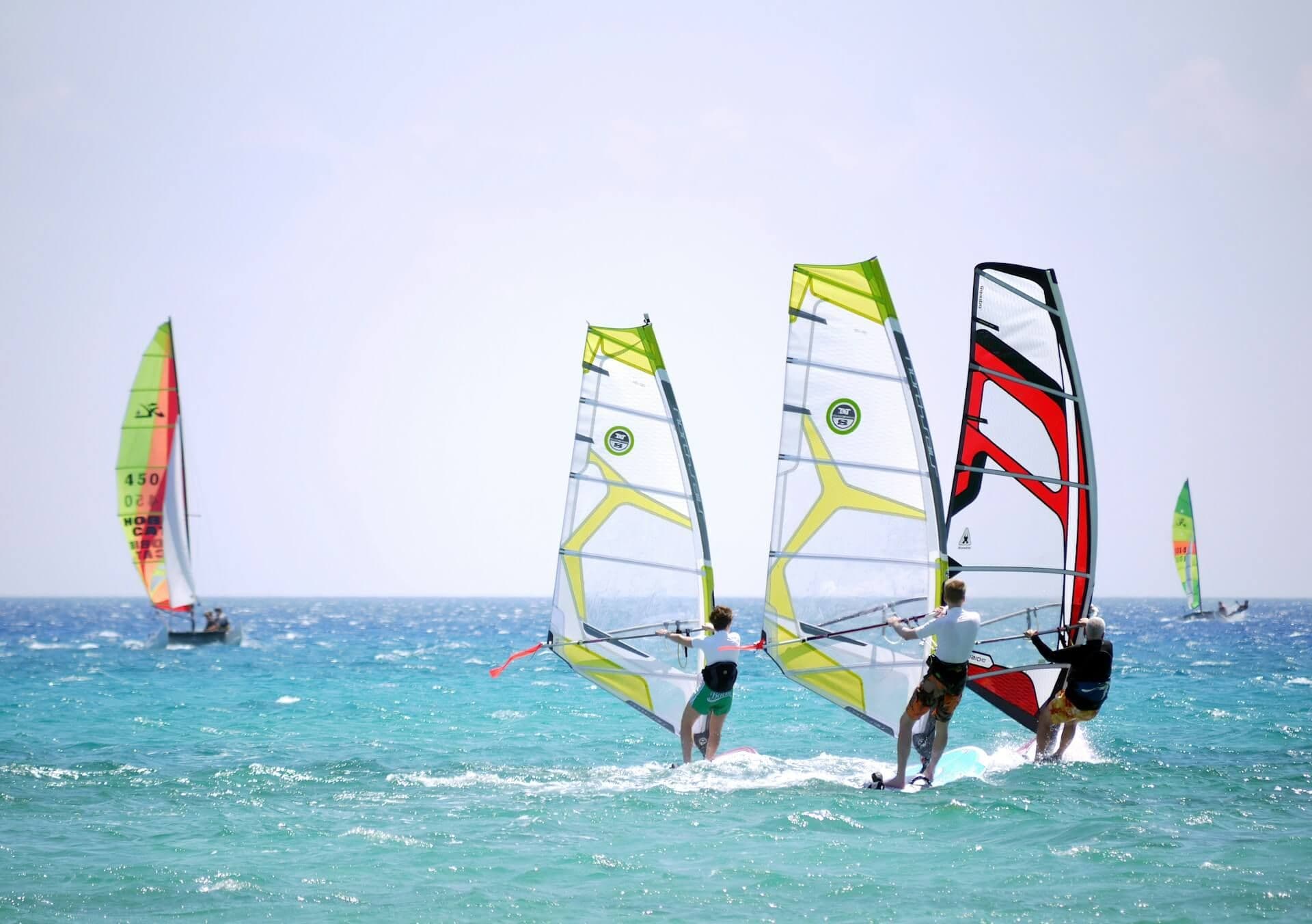 jak-dobrac-sprzet-do-windsurfingu